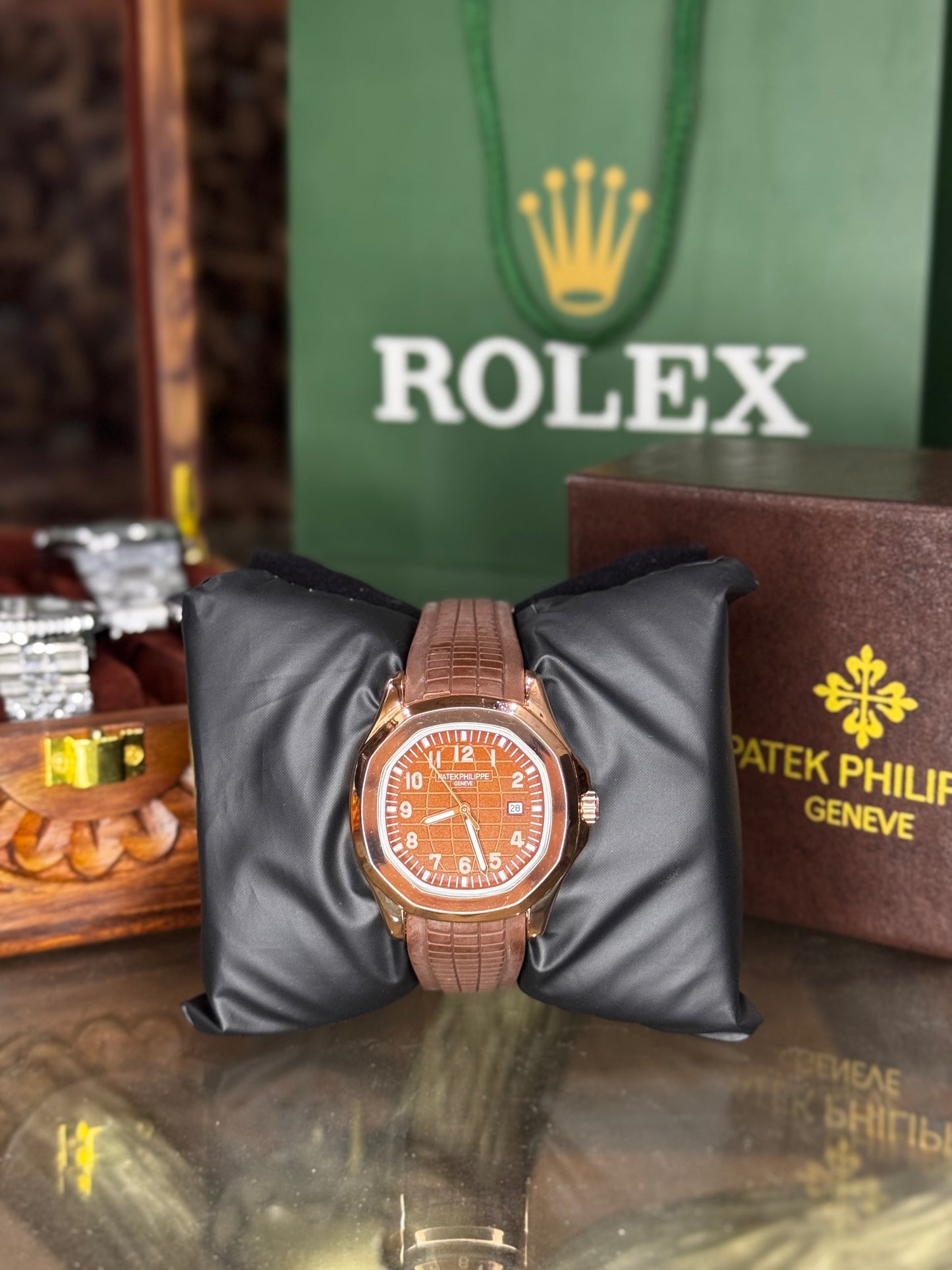 Patek Philippe Aquanaut Date