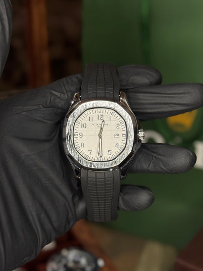 Patek Philippe Aquanaut Date